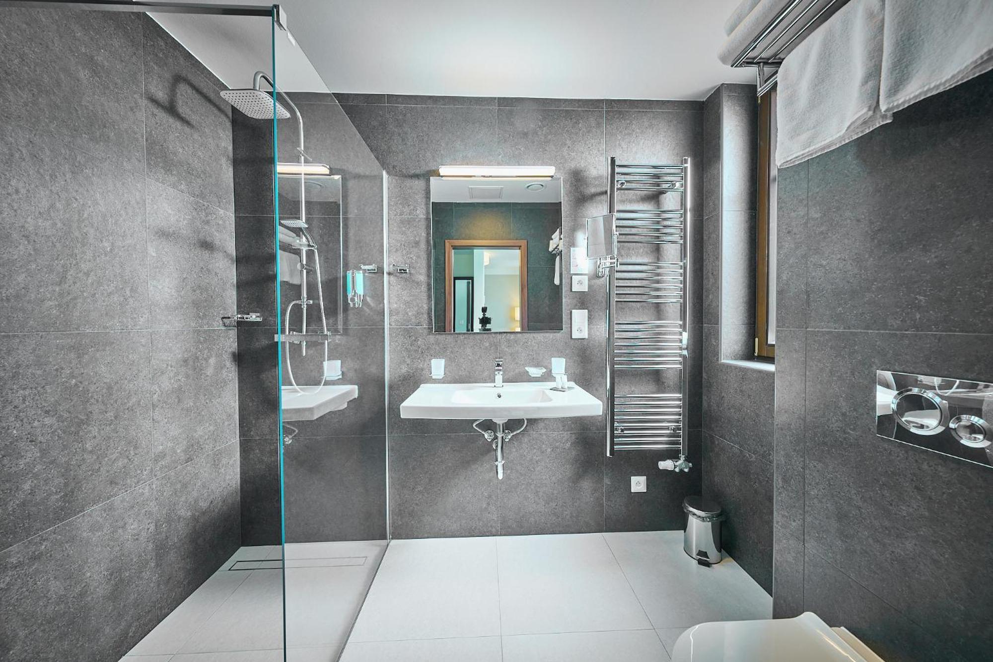 Wellness Hotel Queens Marianske Lazne Bagian luar foto