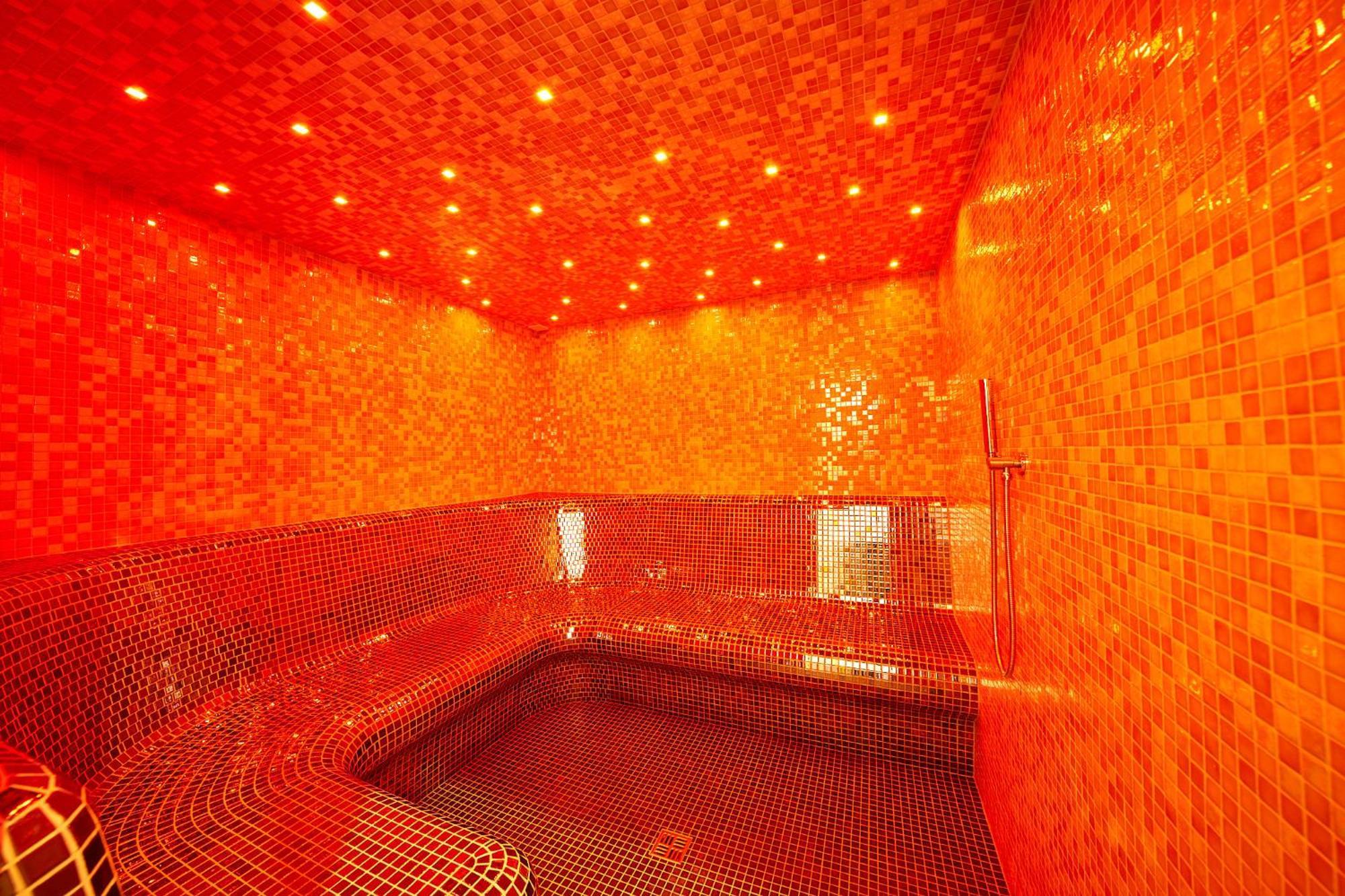 Wellness Hotel Queens Marianske Lazne Bagian luar foto